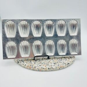 Nesco Vintage 12 Cavity Madeleine Pan Aluminum Shell Cookie Mold Hong Kong